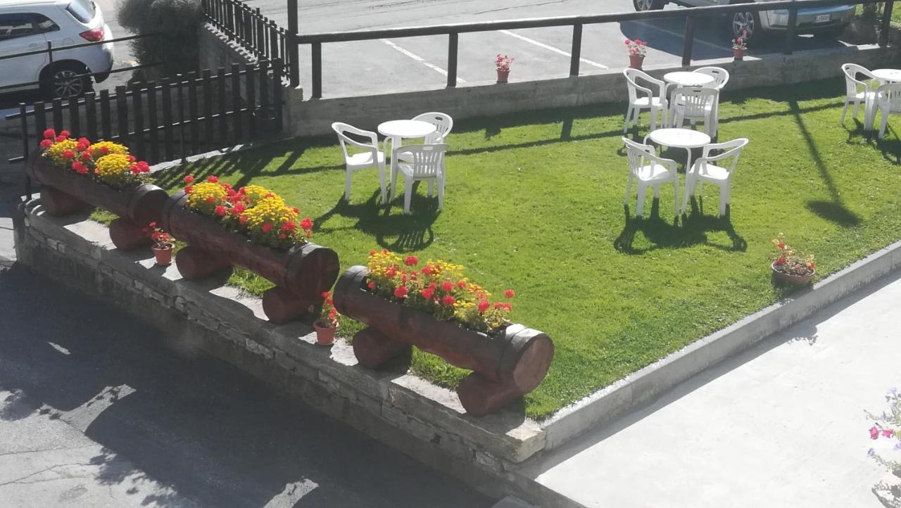 Affittacamere Entreves La Thuile Exterior photo